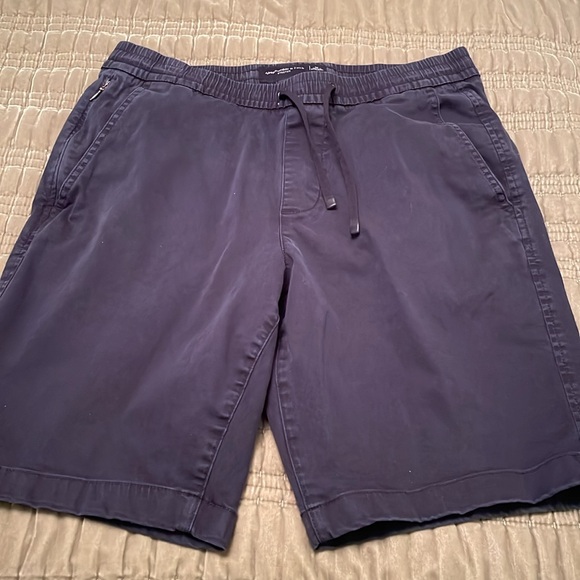 Abercrombie & Fitch Stretch Elastic Waist Shorts with Drawstrings Five Pockets - Picture 11 of 11
